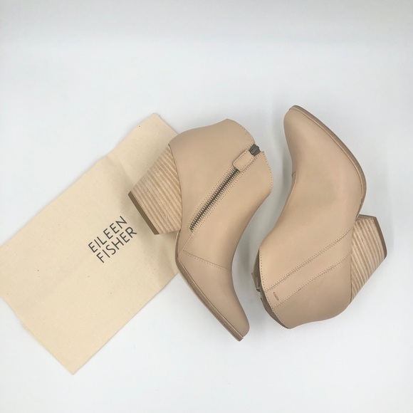 NEW Eileen Fisher Trail Bootie - Picture 8 of 8